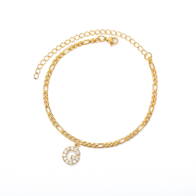 Brățară cu inițială personalizată – Eleganță pe măsură